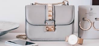 The Special Importance of Accessories in Clothing